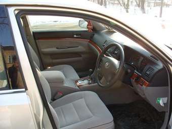 2001 Toyota Mark II Images