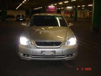 2001 Toyota Mark II Pictures