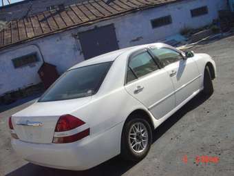 2001 Toyota Mark II Photos