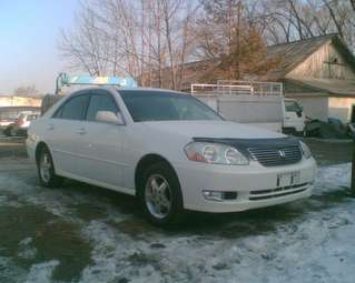 2001 Toyota Mark II Pictures