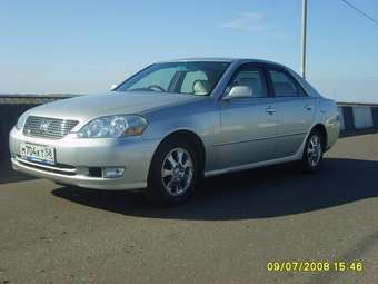 2001 Toyota Mark II Pics