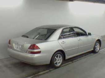 2002 Toyota Mark II Images