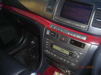 2002 Toyota Mark II Pictures