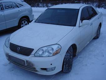 2002 Toyota Mark II Pictures