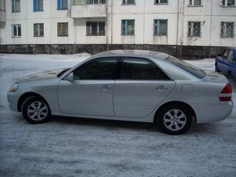 2002 Toyota Mark II Pictures