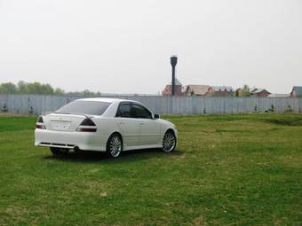 2002 Toyota Mark II Images