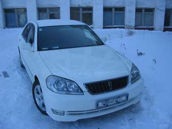 2003 Toyota Mark II Pictures