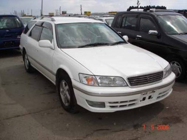 1998 Toyota Mark II Wagon Qualis