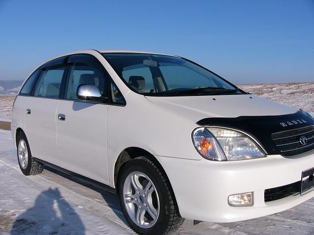 1998 Toyota Nadia