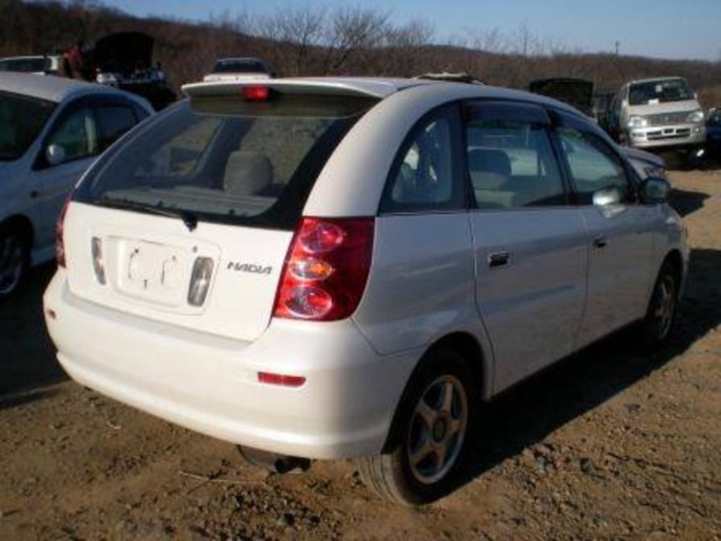 1998 Toyota Nadia