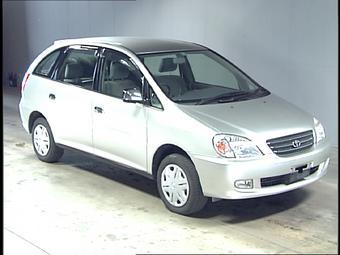 2000 Toyota Nadia