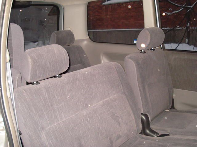 2002 Toyota Noah