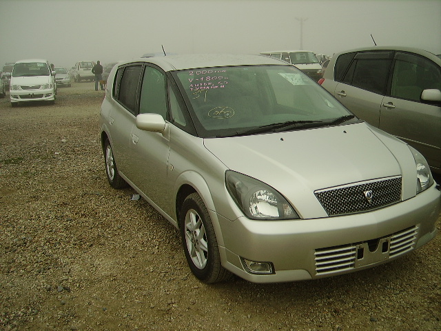 2000 Toyota Opa