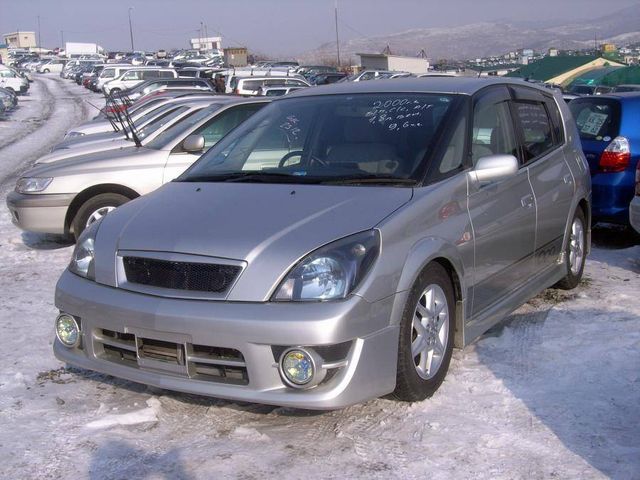 2000 Toyota Opa