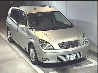 2004 Toyota Opa