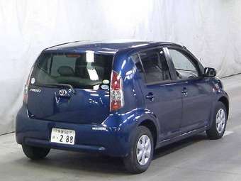 2004 Toyota Passo Pictures