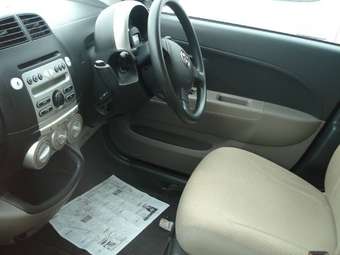 2004 Toyota Passo Photos