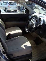 2004 Toyota Passo Images