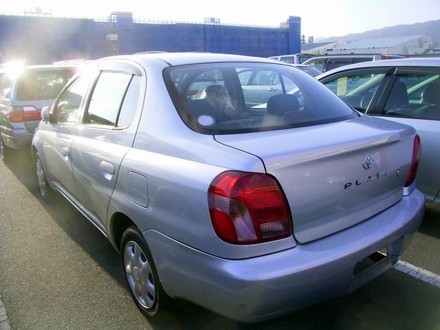 2001 Toyota Platz For Sale