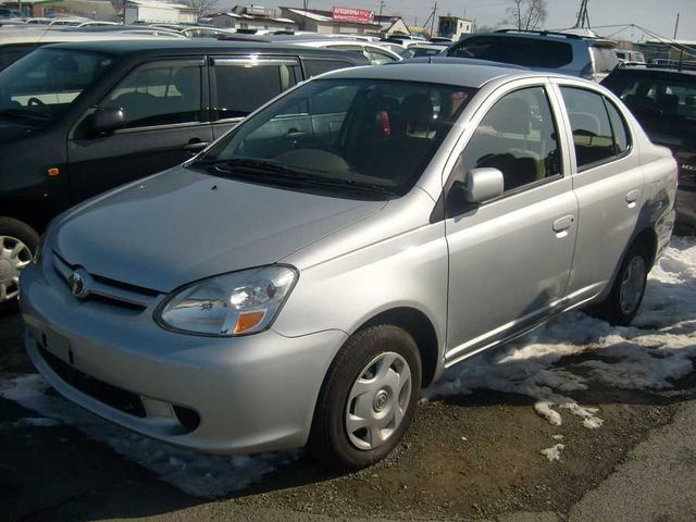 2002 Toyota Platz specs: mpg, towing capacity, size, photos