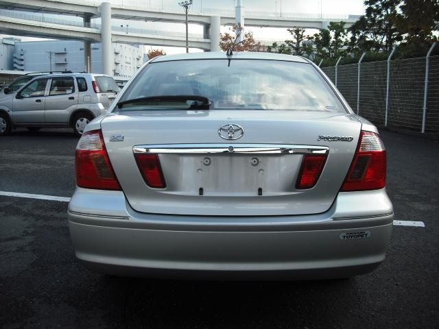 2002 Toyota Premio