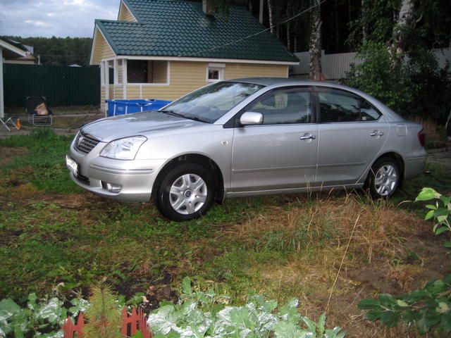 2004 Toyota Premio