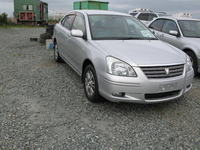 Toyota premio 2005