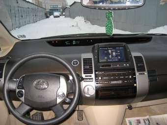 2004 Toyota Prius Wallpapers