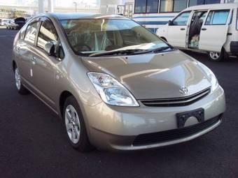 2005 Toyota Prius Photos