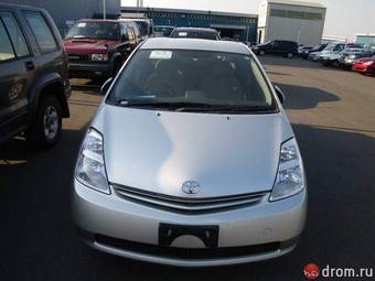 2005 Toyota Prius Photos