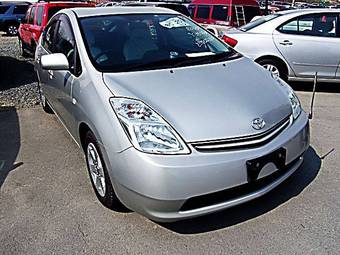 2005 Toyota Prius Photos