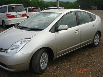 2005 Toyota Prius Photos