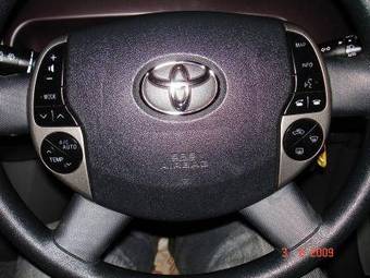 2005 Toyota Prius Photos