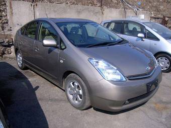 2006 Toyota Prius Pics