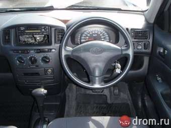 2003 Toyota Probox Pictures