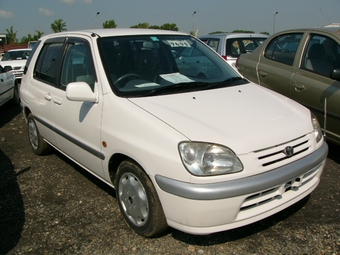 1998 Toyota Raum