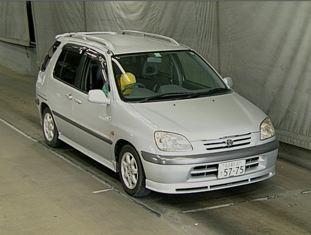 1998 Toyota Raum For Sale