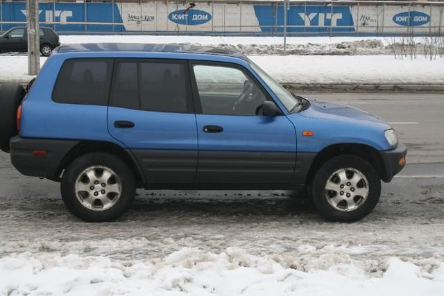 1997 Toyota RAV4