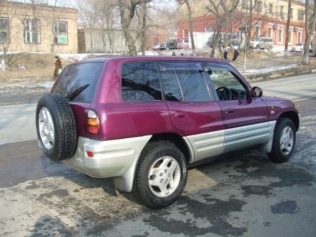 1998 Toyota RAV4