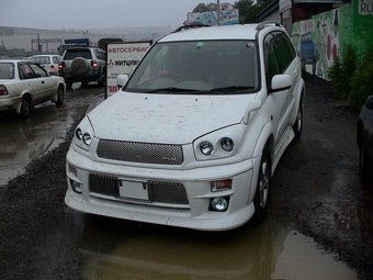 2000 Toyota RAV4