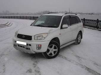 2000 Toyota RAV4