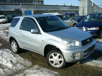 2000 Toyota RAV4