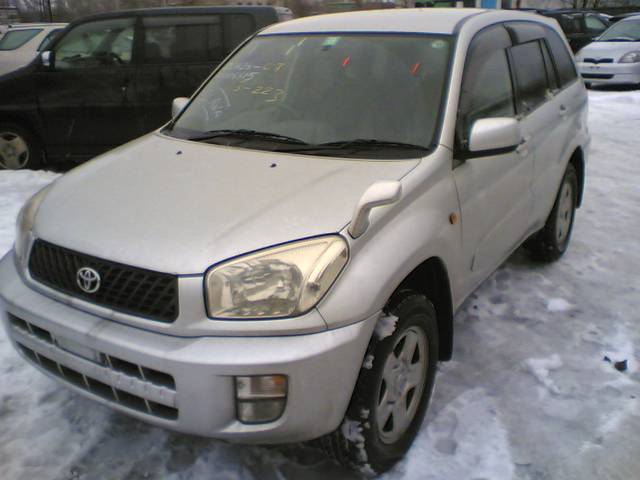 2001 Toyota RAV4