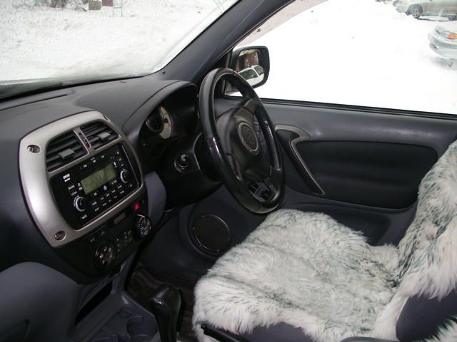 2001 Toyota RAV4