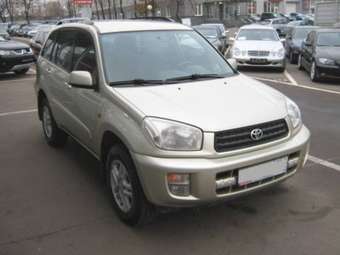 RAV4