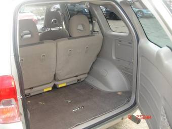 2002 Toyota RAV4 Photos