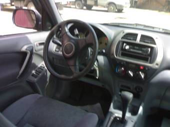 2002 Toyota RAV4 Pictures