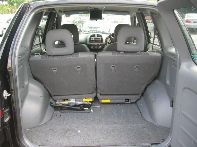 2003 Toyota RAV4