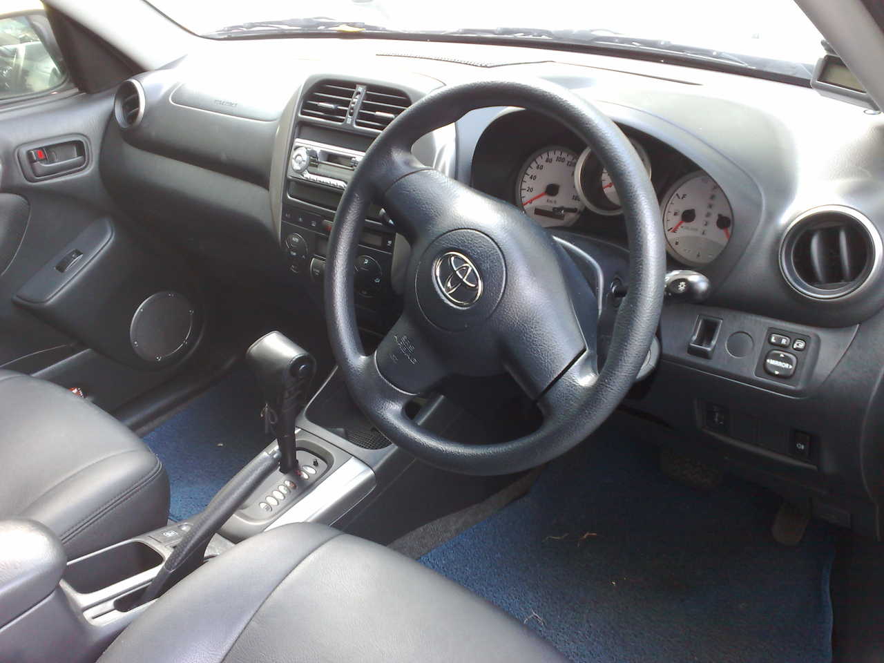 2005 Toyota RAV4 specs, Engine size 1.8l., Fuel type Gasoline, Drive ...