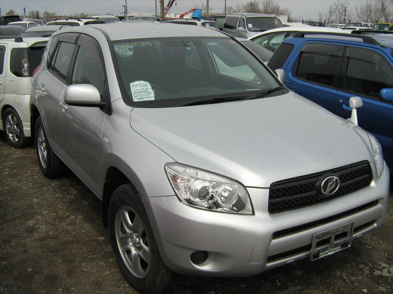 Rav4 2005 года